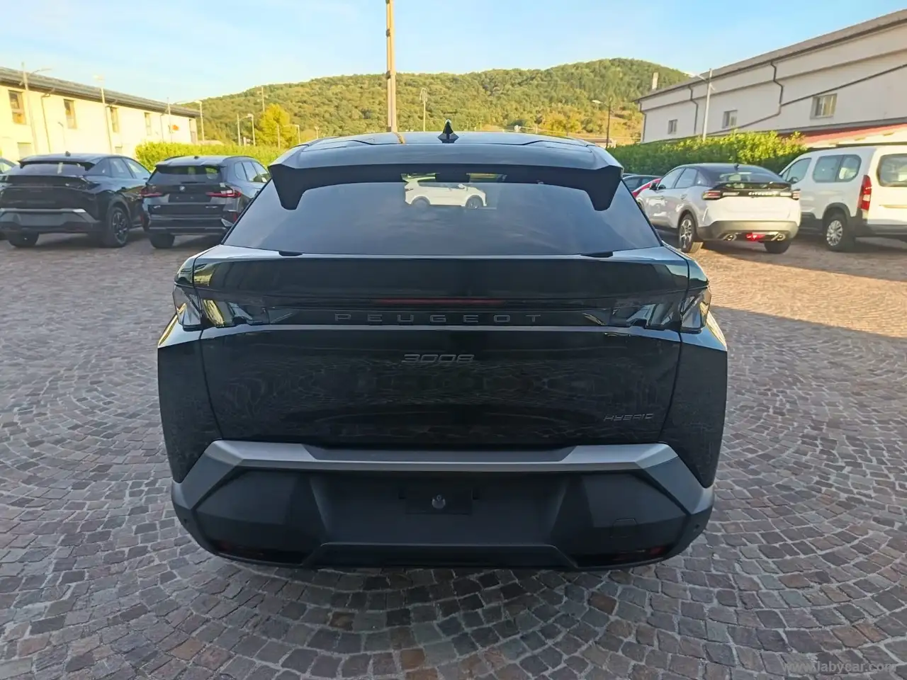 2026 Peugeot 3008 Hybrid 145 e-DCS6 GT, photograph 6