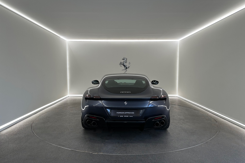 Ferrari Roma Blu Roma / Ferrari Approved — photo 6