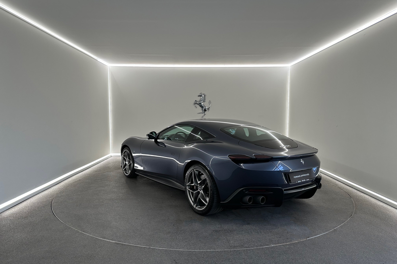 Ferrari Roma Blu Roma / Ferrari Approved — photo 5