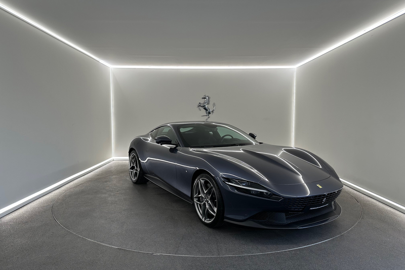 Ferrari Roma Blu Roma / Ferrari Approved — photo 9