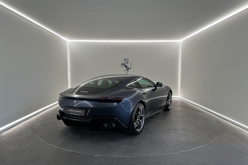 Ferrari Roma Blu Roma / Ferrari Approved — photo 7