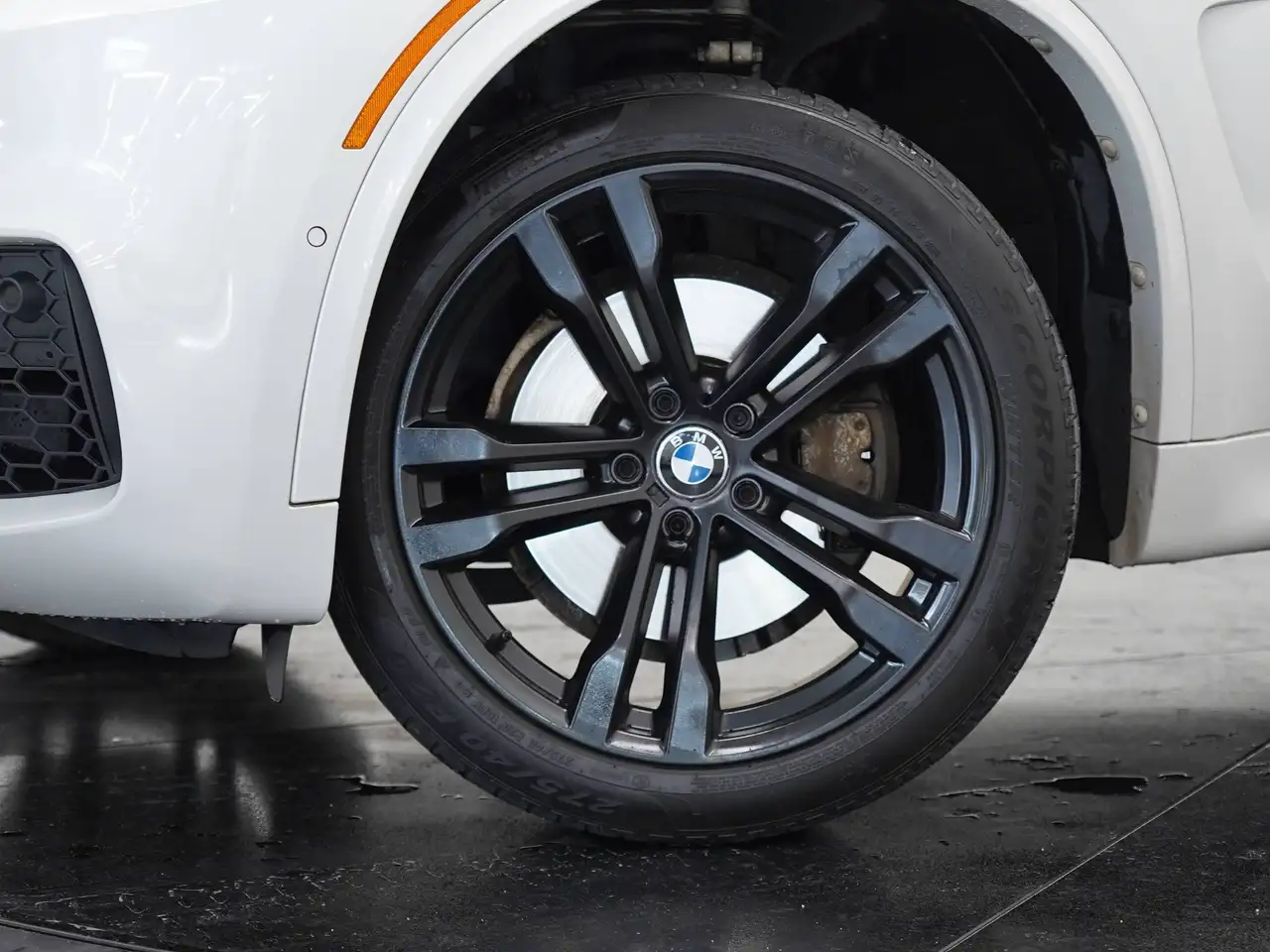 BMW X5 снимка BMW X5