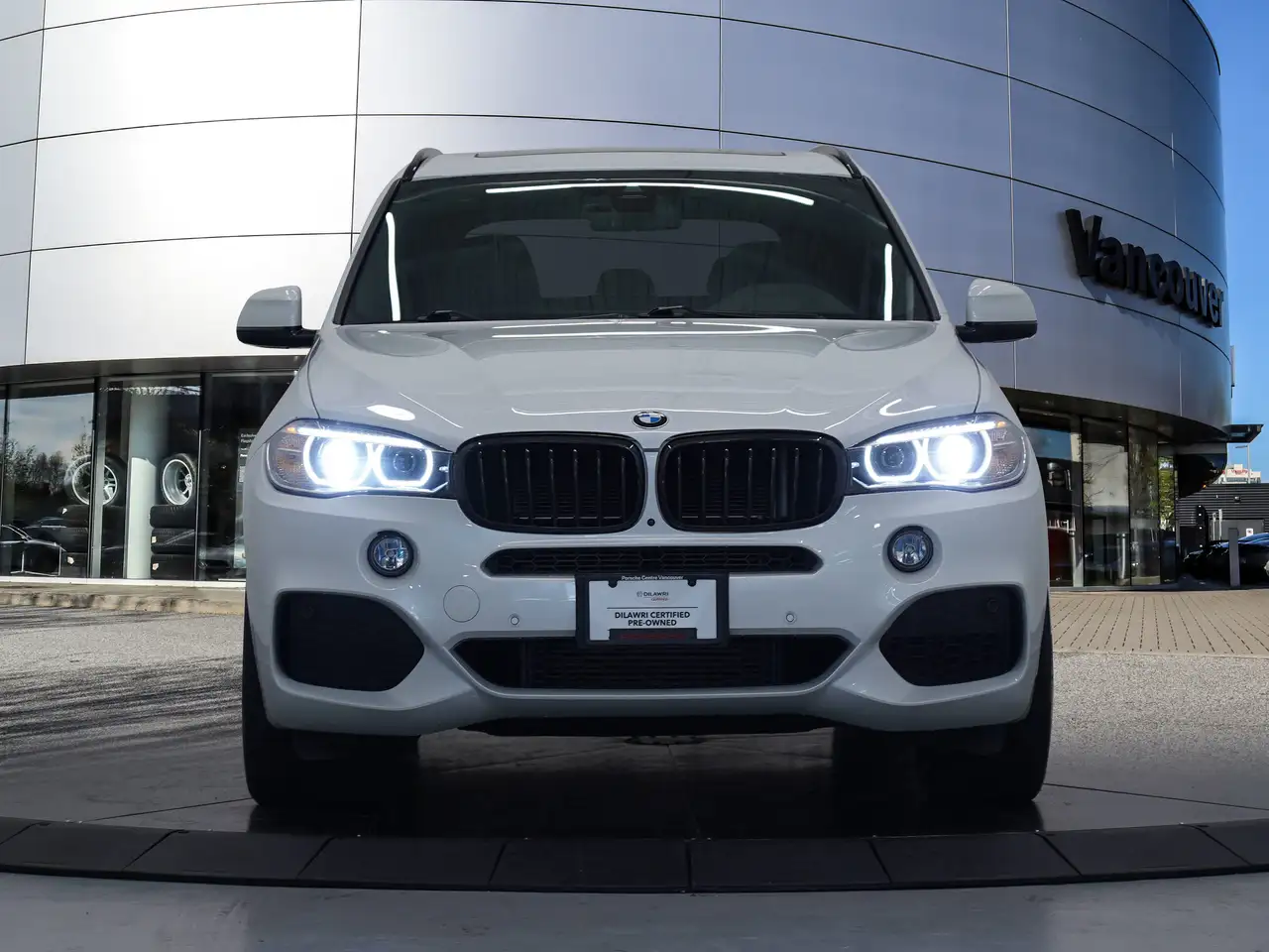 BMW X5 снимка BMW X5
