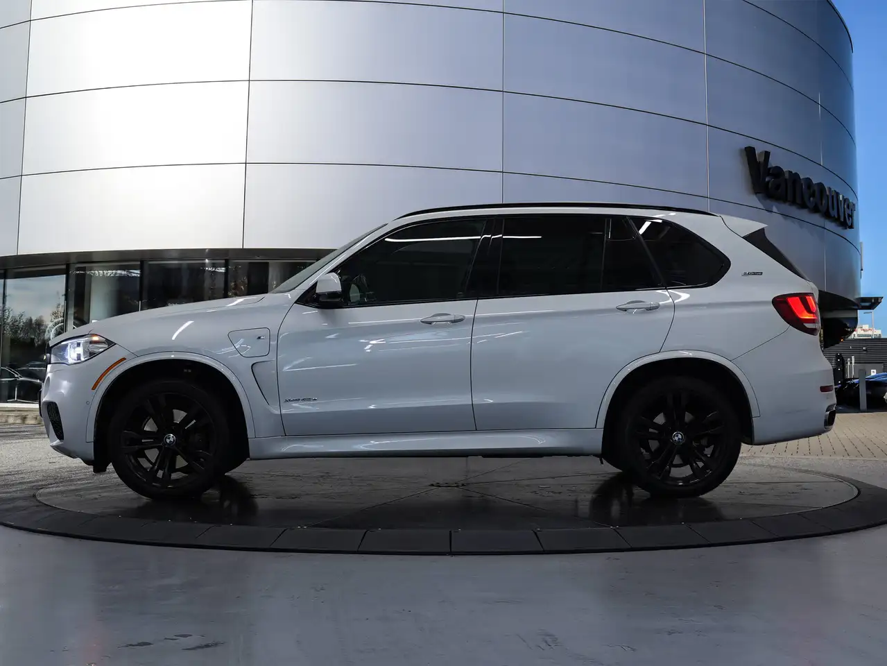 BMW X5 снимка BMW X5