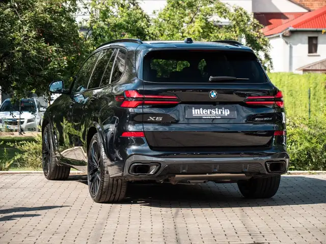 BMW X5 X5 view 4