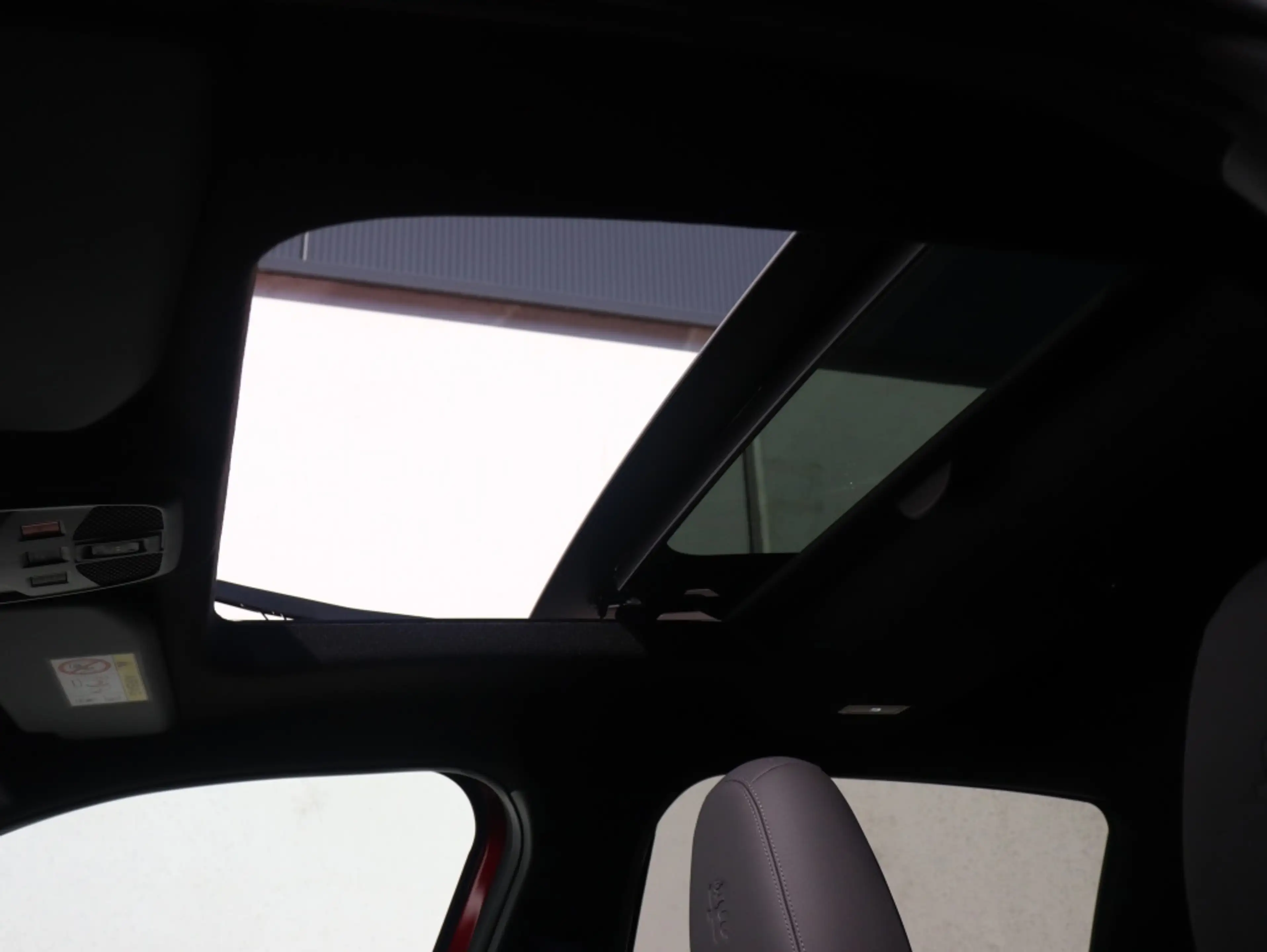 Alfa Romeo Junior 1.2 Turbo 145 PK Ibrida Speciale | Techno | Pano | — photo 5