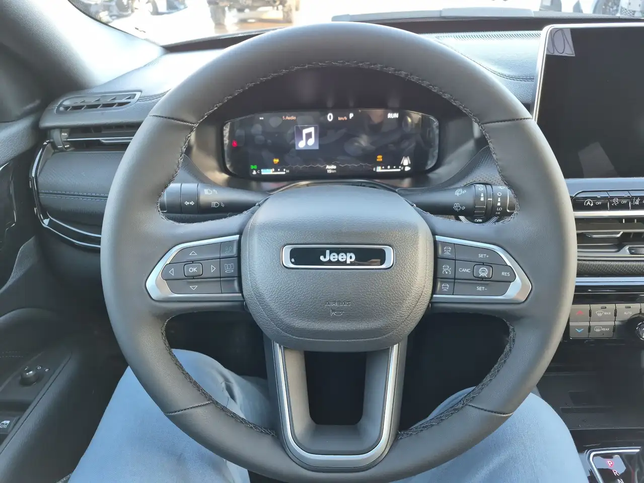 Jeep Compass снимка Jeep Compass