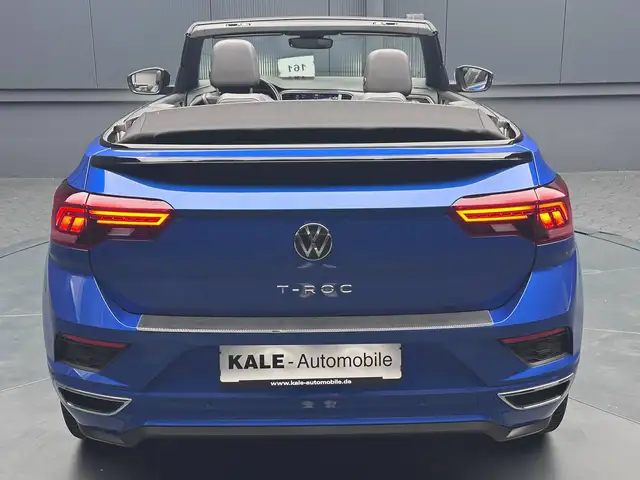 Volkswagen T-Roc view 4
