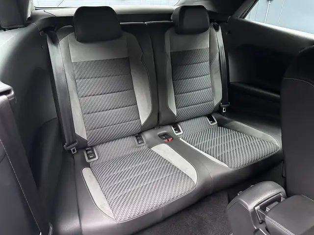 Volkswagen T-Roc view 24
