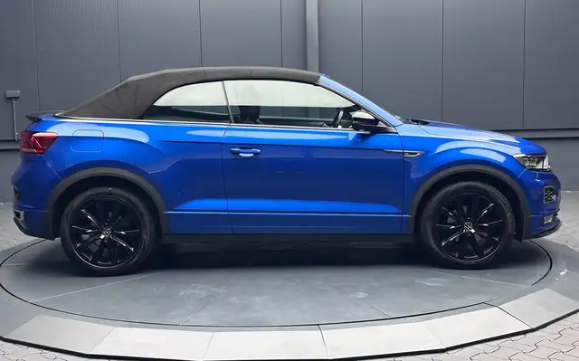 Volkswagen T-Roc view 7