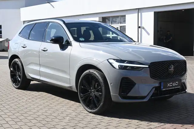 Volvo XC60 view 7