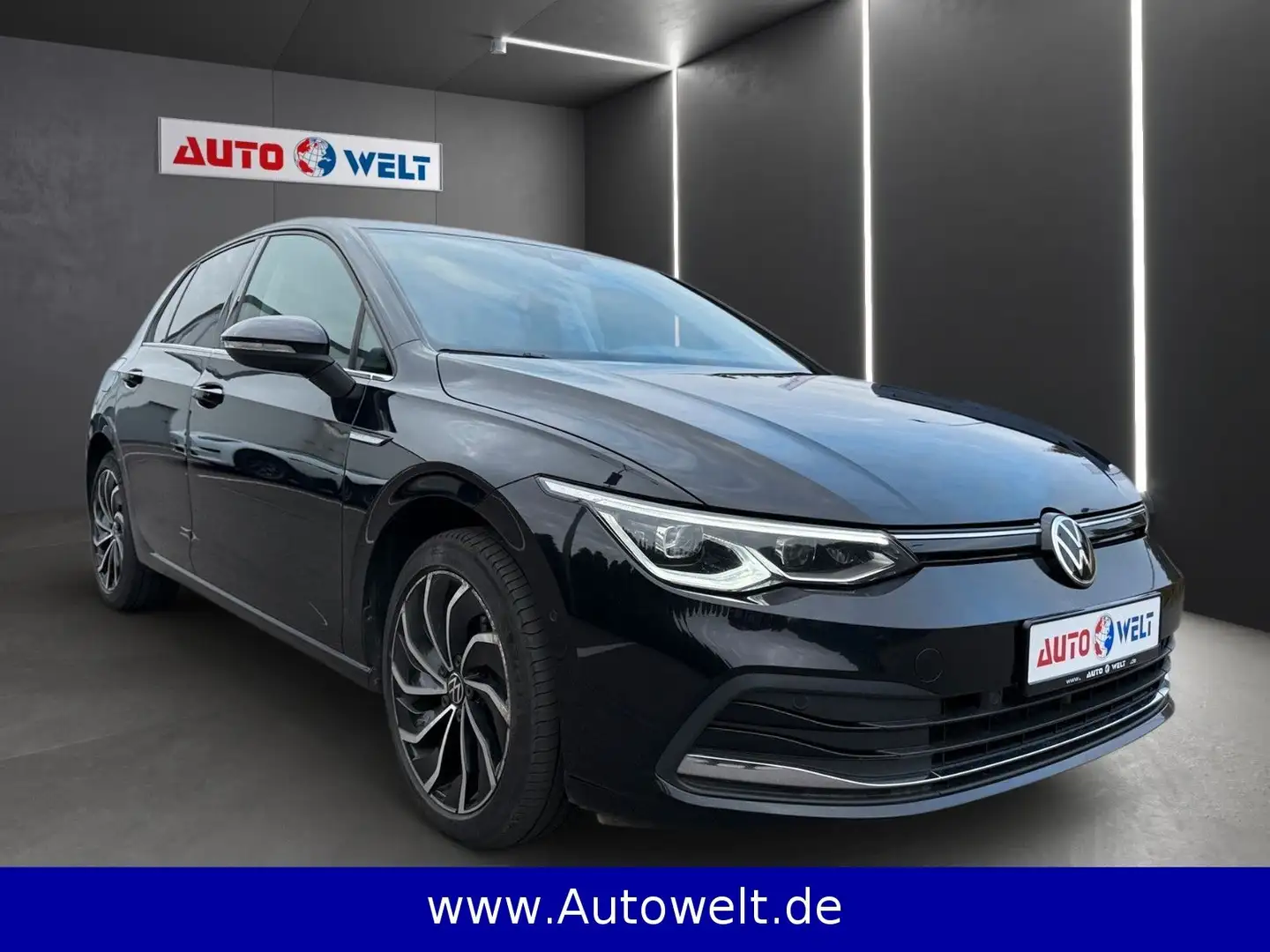 Volkswagen Golf VIII 2.0 D Automatik LED Alcantara Navi App Noir - 2