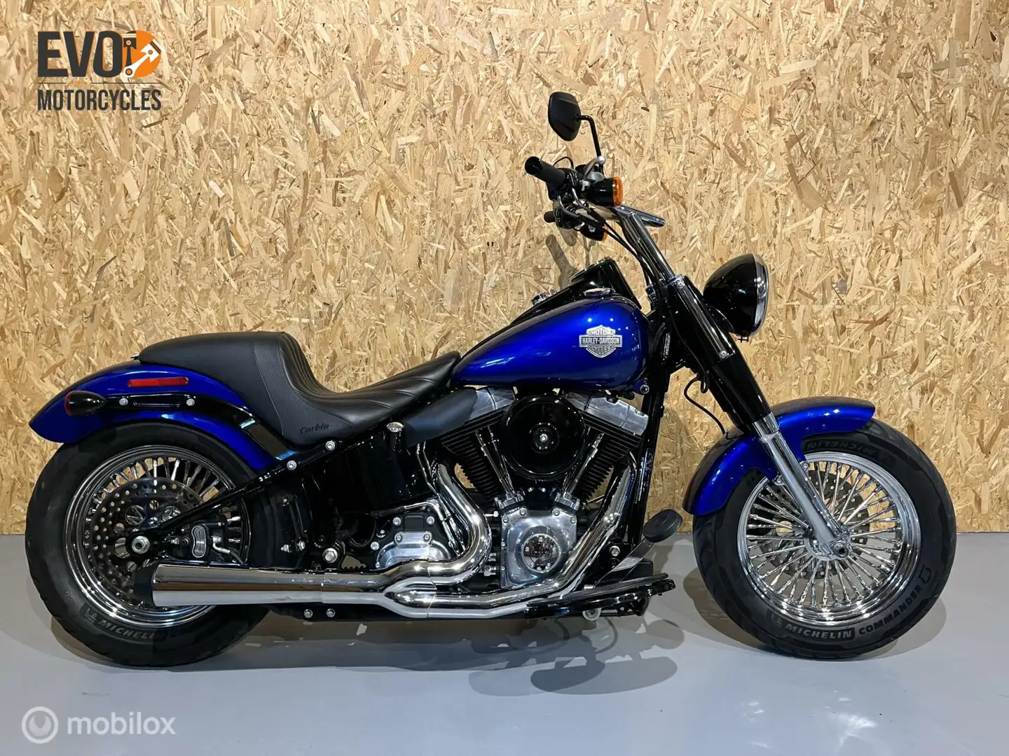 Harley-Davidson Softail Slim Bleu - 1