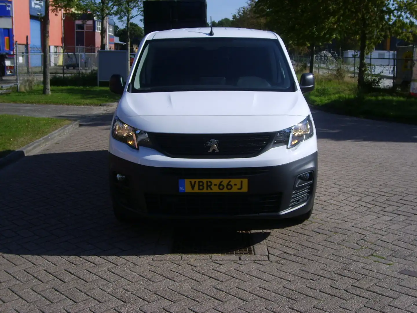 Peugeot Partner 1.6 BlueHDI Premium Long Verlengde uitvoering Wit - 2