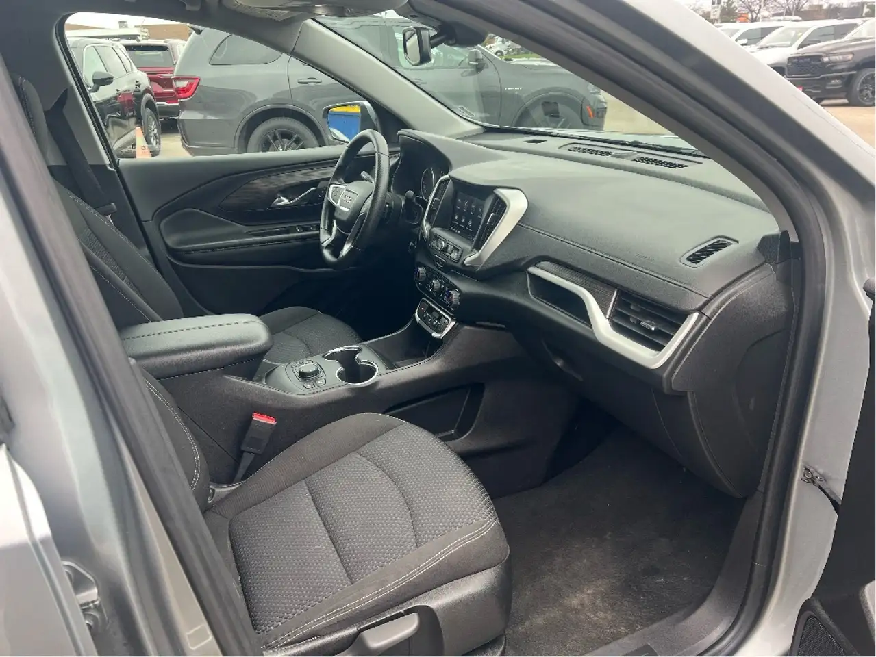 GMC Terrain снимка GMC Terrain
