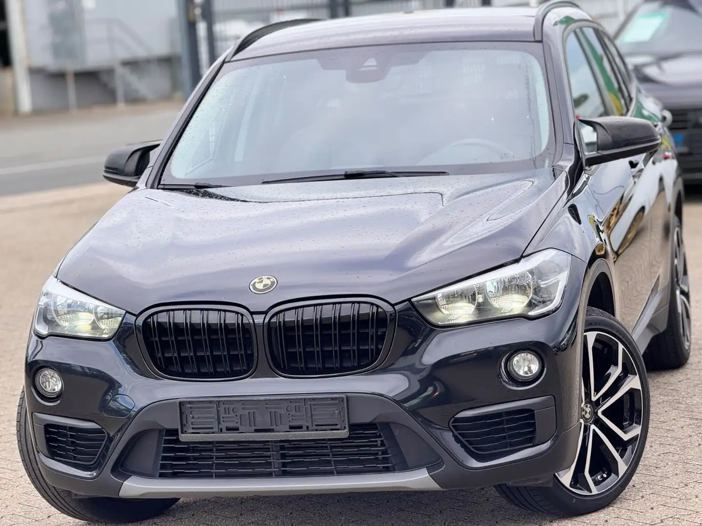 BMW X1 sDrive 18 d Advantage Nero - 1