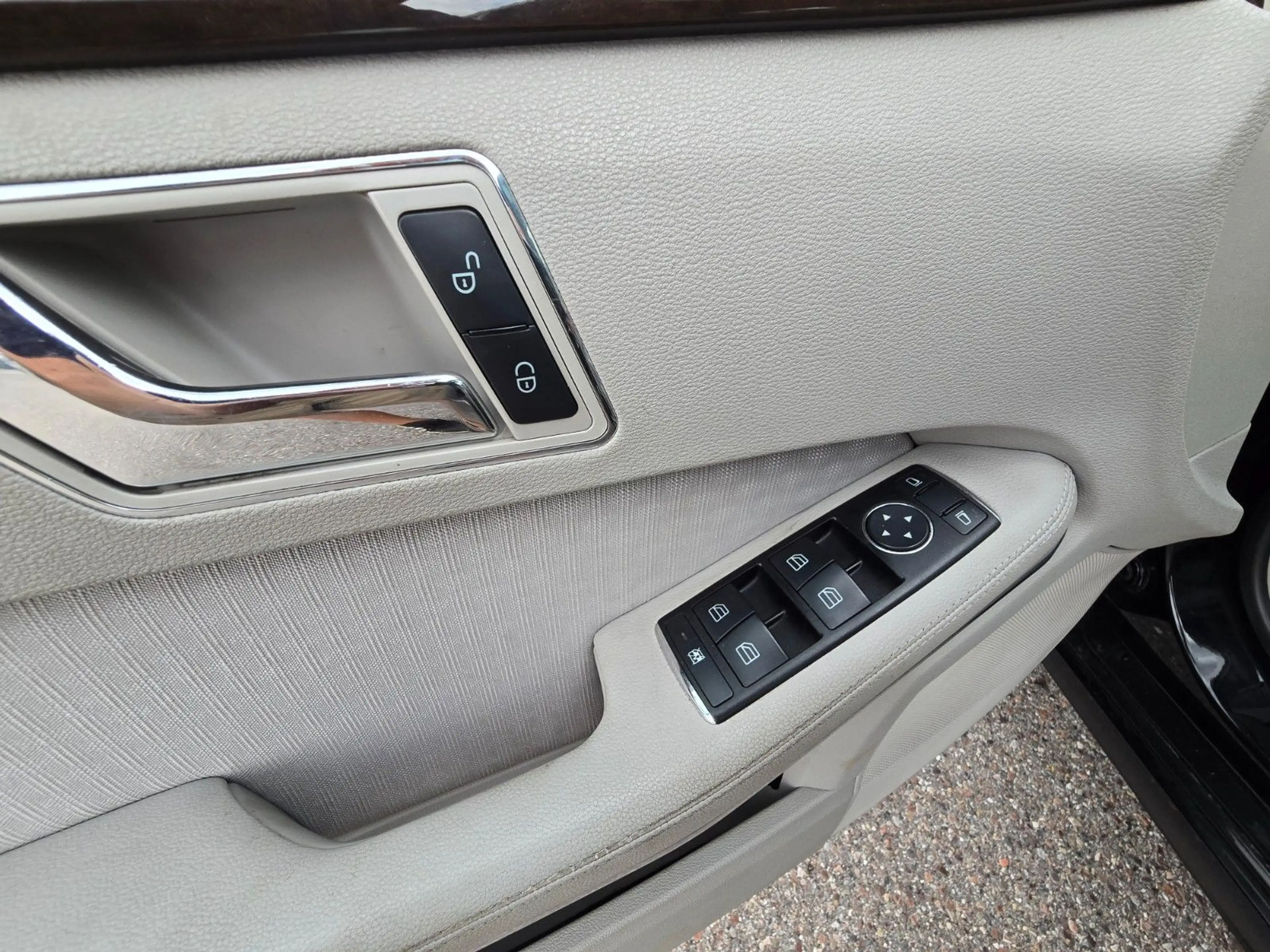 Mercedes-Benz E 350 E Limousine E 350 CDI BlueEfficiency — photo 10