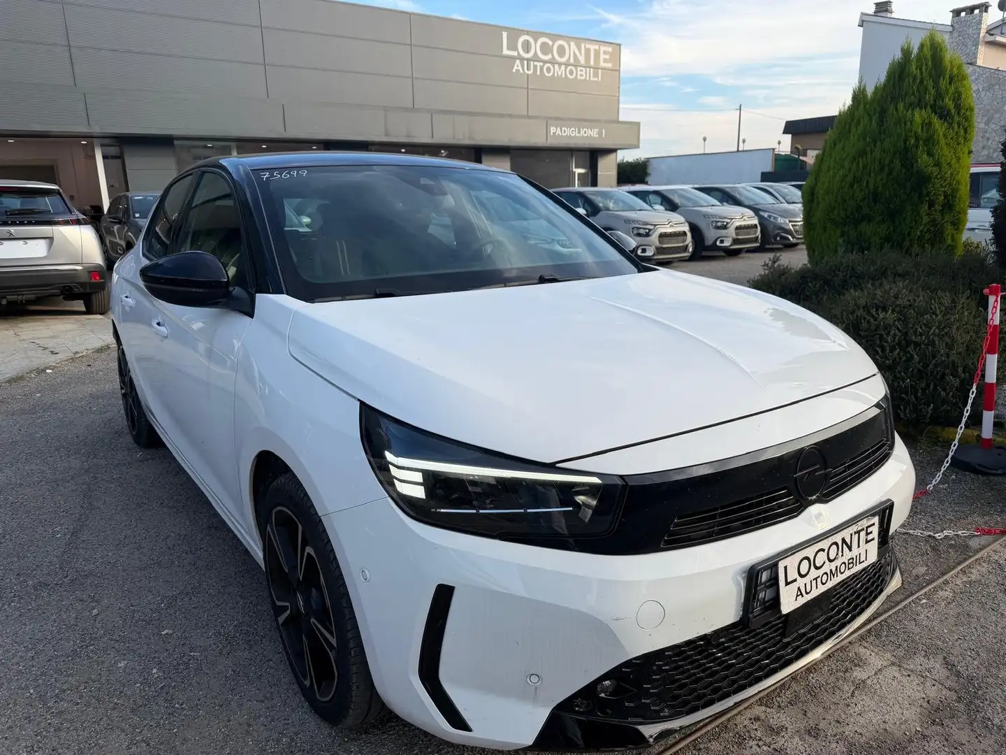 Opel Corsa 1.2 GS LINE *AUTOMATICA* Bianco - 1