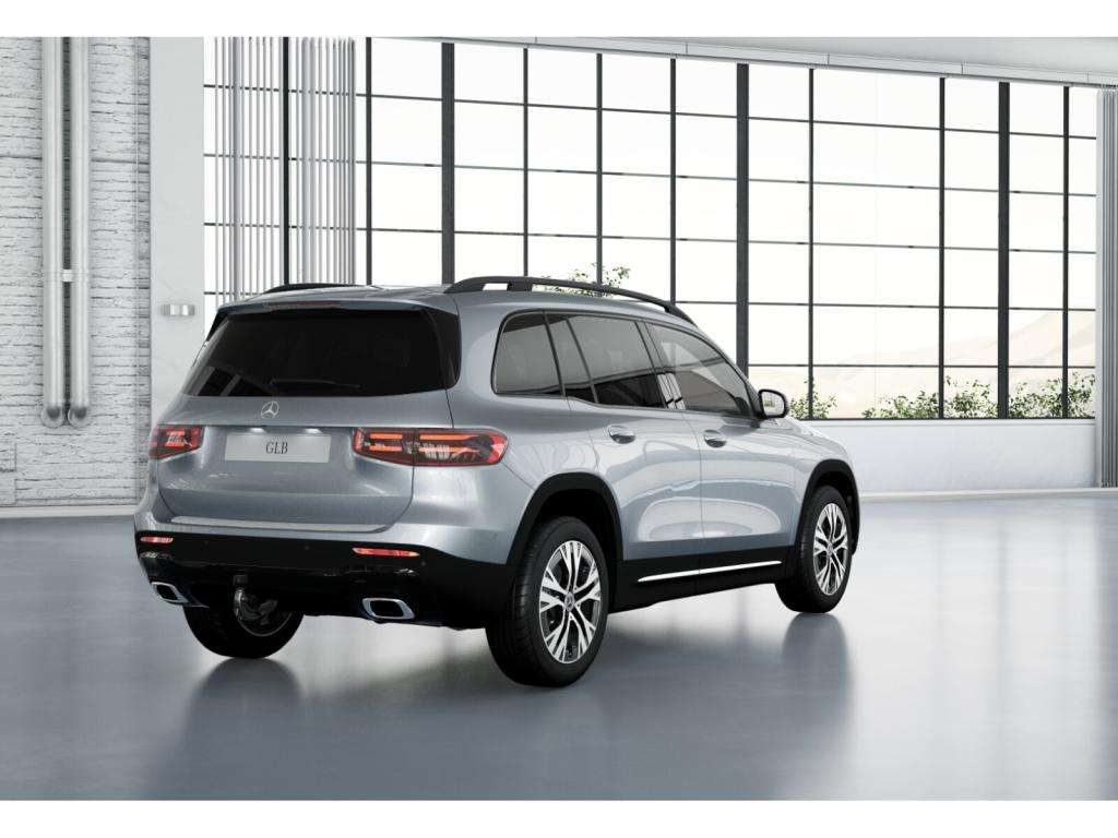 Mercedes-Benz GLB 200