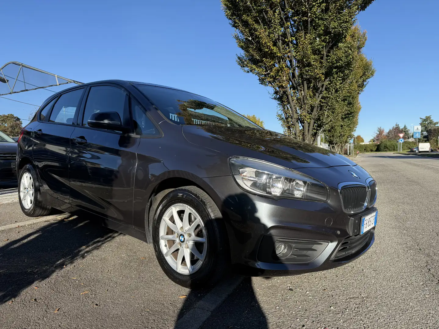 BMW 216 Active Tourer Advantage auto Grijs - 1