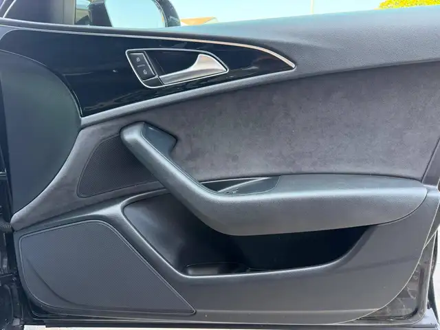 Audi A6 view 18