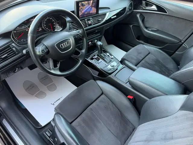 Audi A6 view 13
