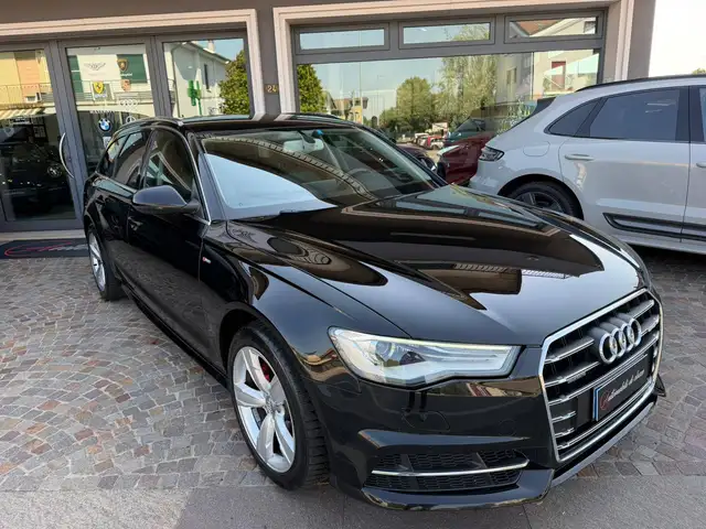 Audi A6 view 7