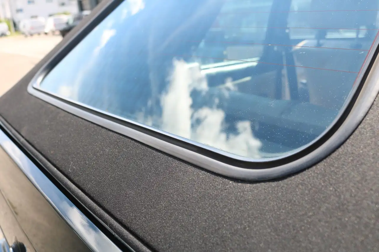 Volkswagen Golf 1 Cabrio Classic Line, foto 12