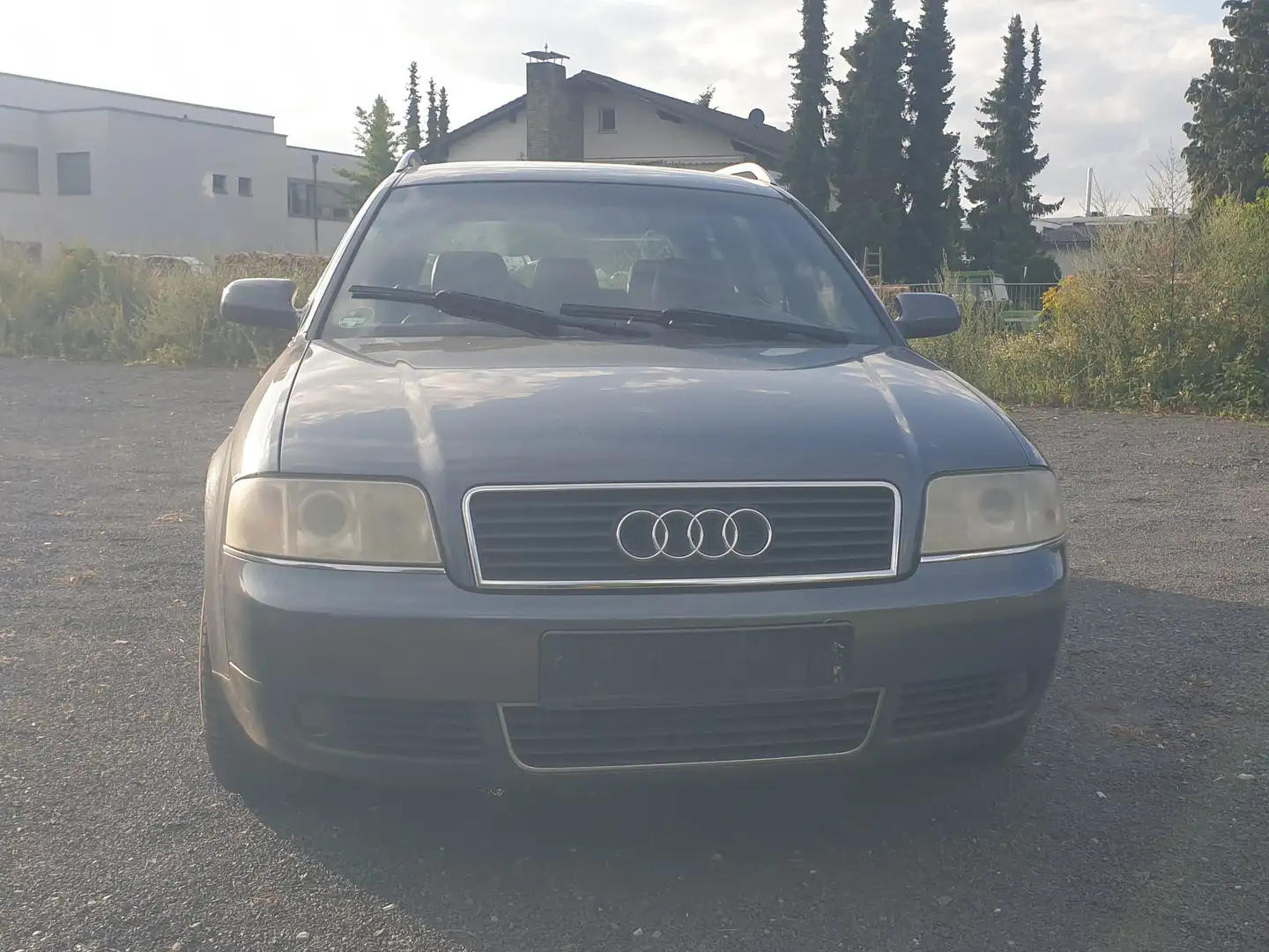 Audi A6 Avant 2.5 TDI Gris - 1