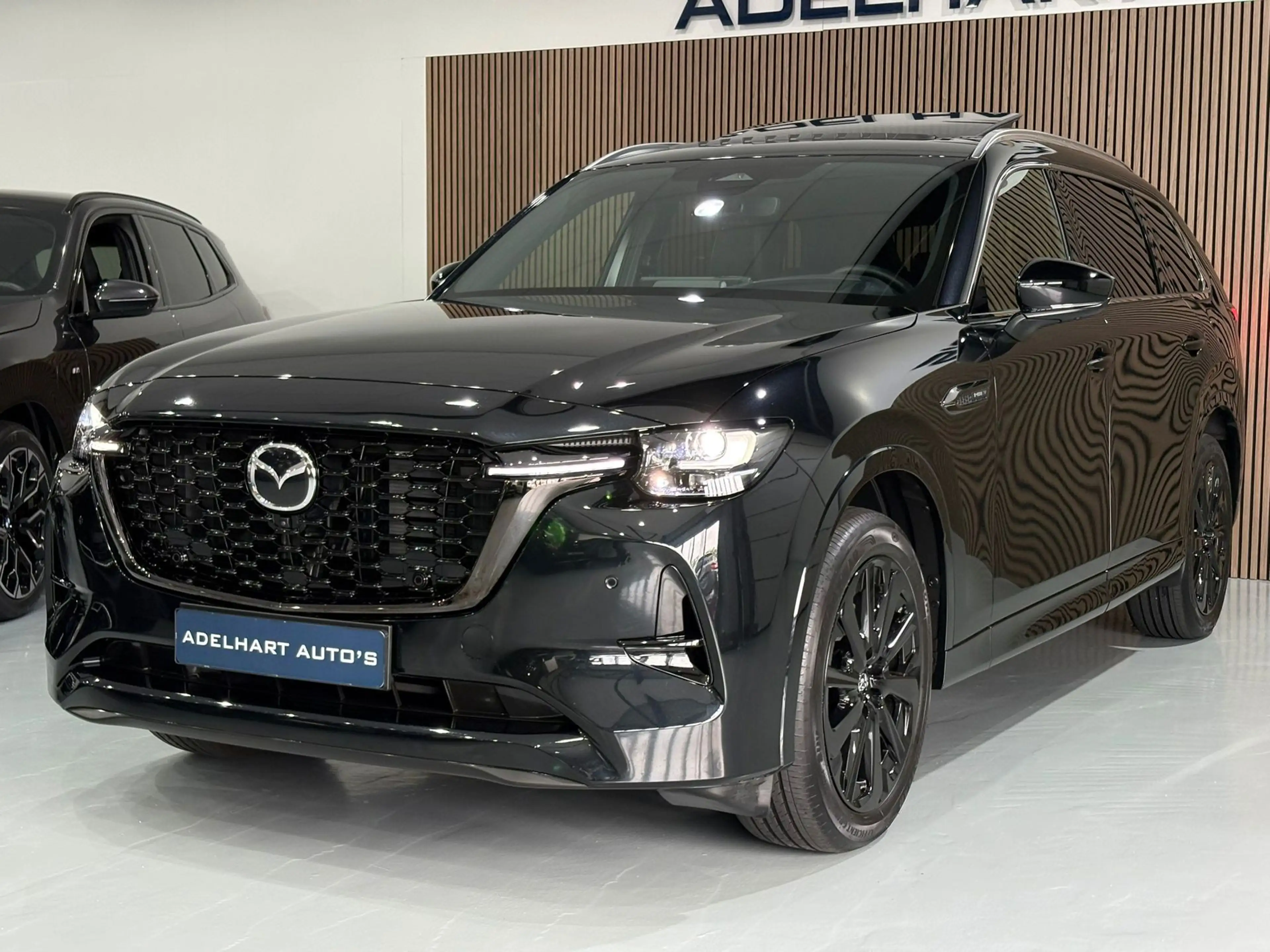 Mazda CX-80 2.5 e-SkyActiv PHEV Takumi Plus 7 Pers 327 PK / Pa — photo 3