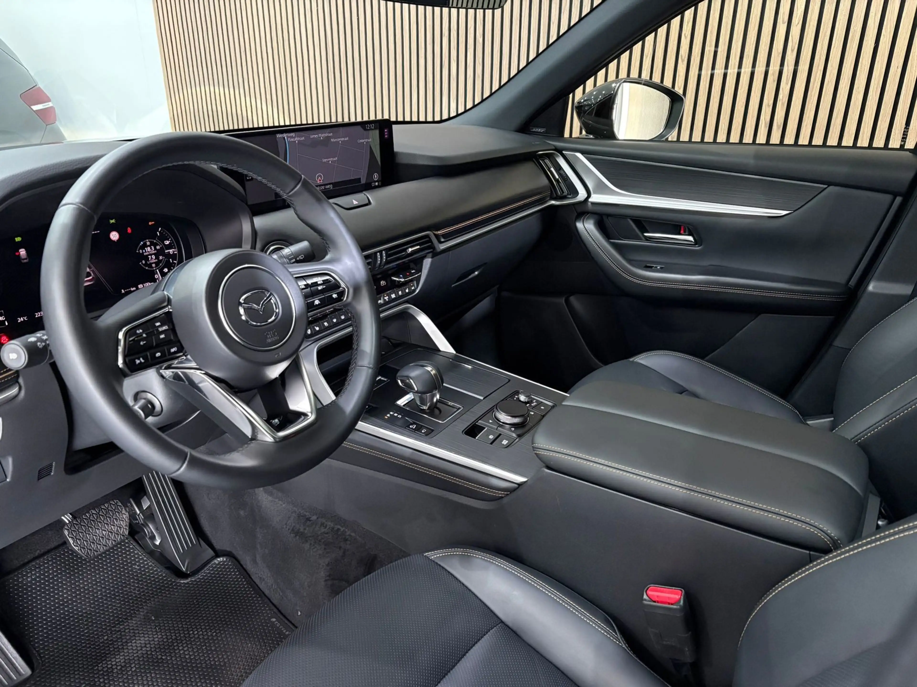 Mazda CX-80 2.5 e-SkyActiv PHEV Takumi Plus 7 Pers 327 PK / Pa — photo 26
