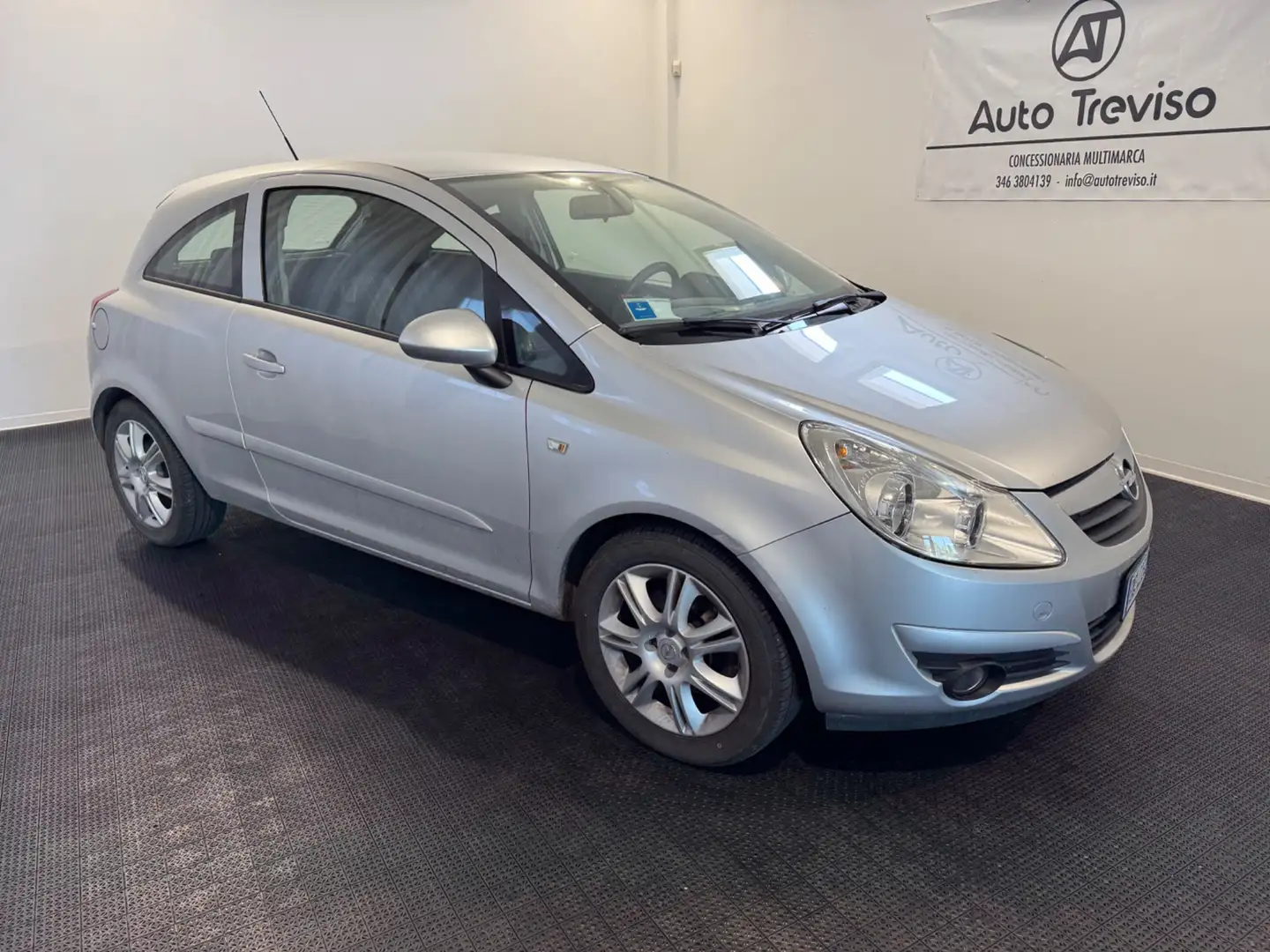 Opel Corsa 1.3 CDTI 75CV 3 porte Enjoy Grigio - 2