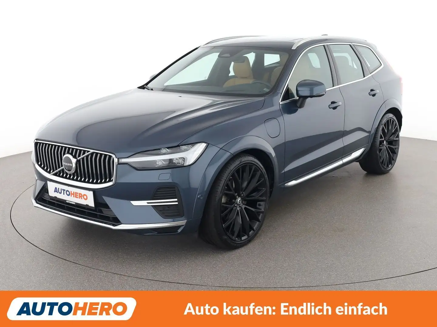 Volvo XC60 2.0 T8 Plug-in Hybrid Inscription AWD Blau - 1