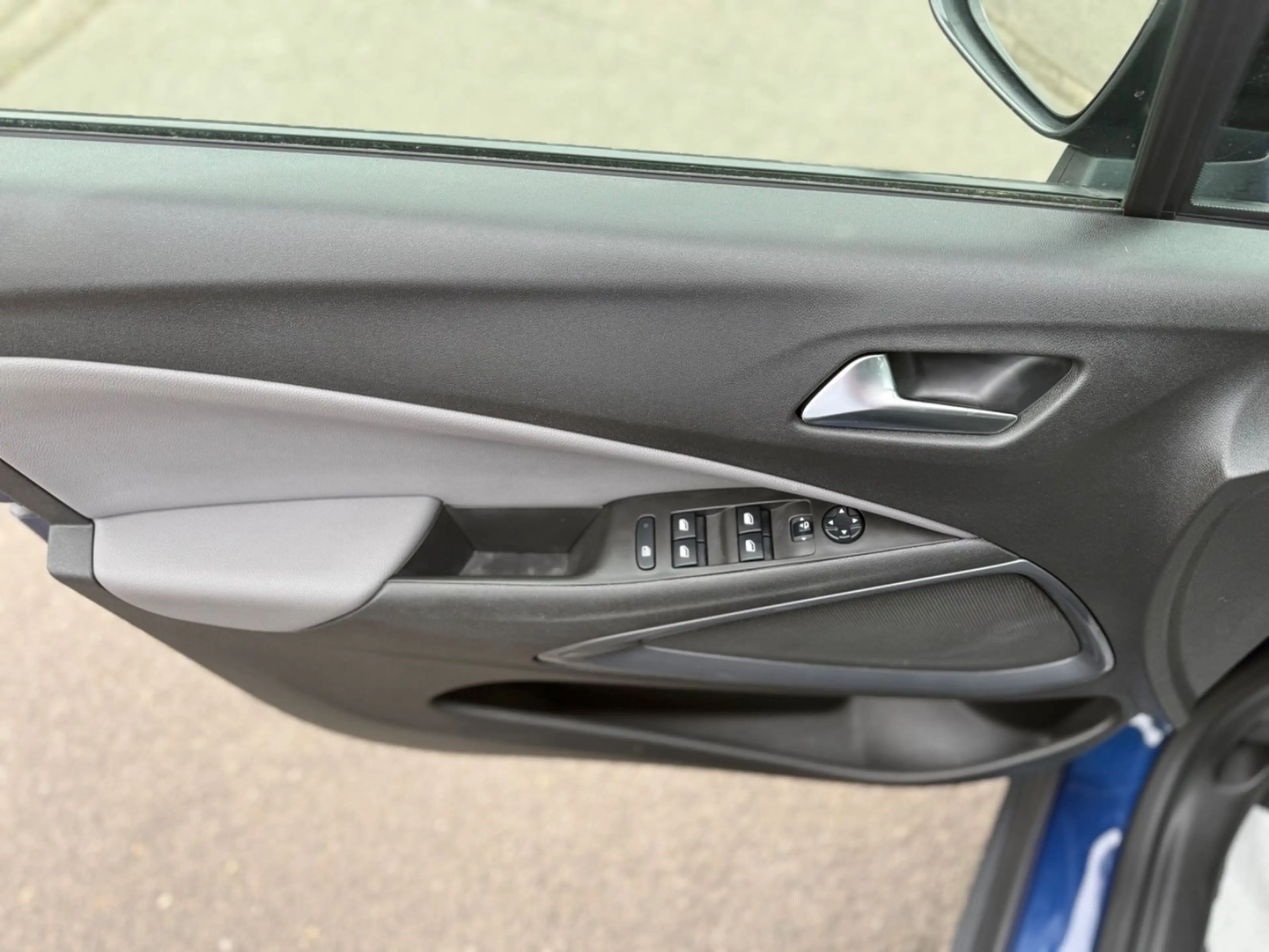 Opel Crossland X ! Kamera! TÜV NEU! 2-Z-Klima! — photo 13