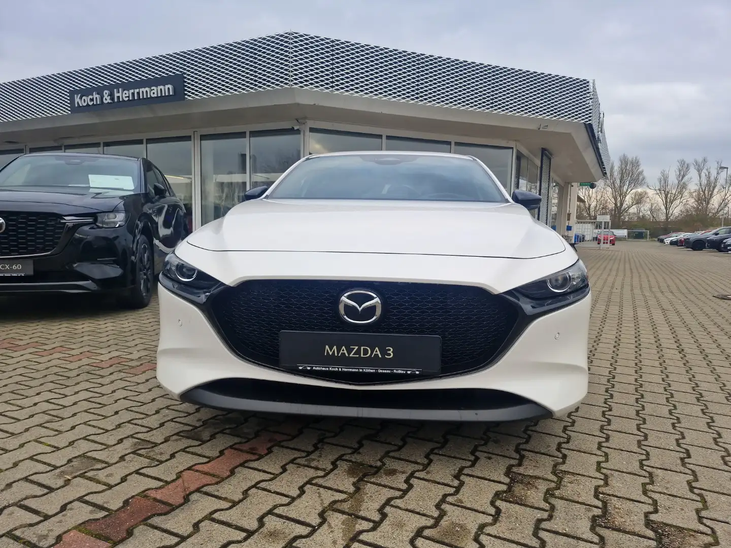 Mazda 3 2.5L e-SKYACTIV G 140ps HOMURA Blanc - 2