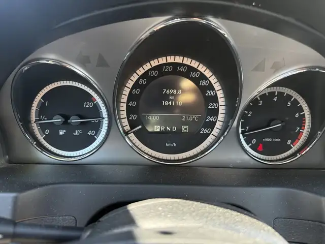 Mercedes-Benz C-Class view 10