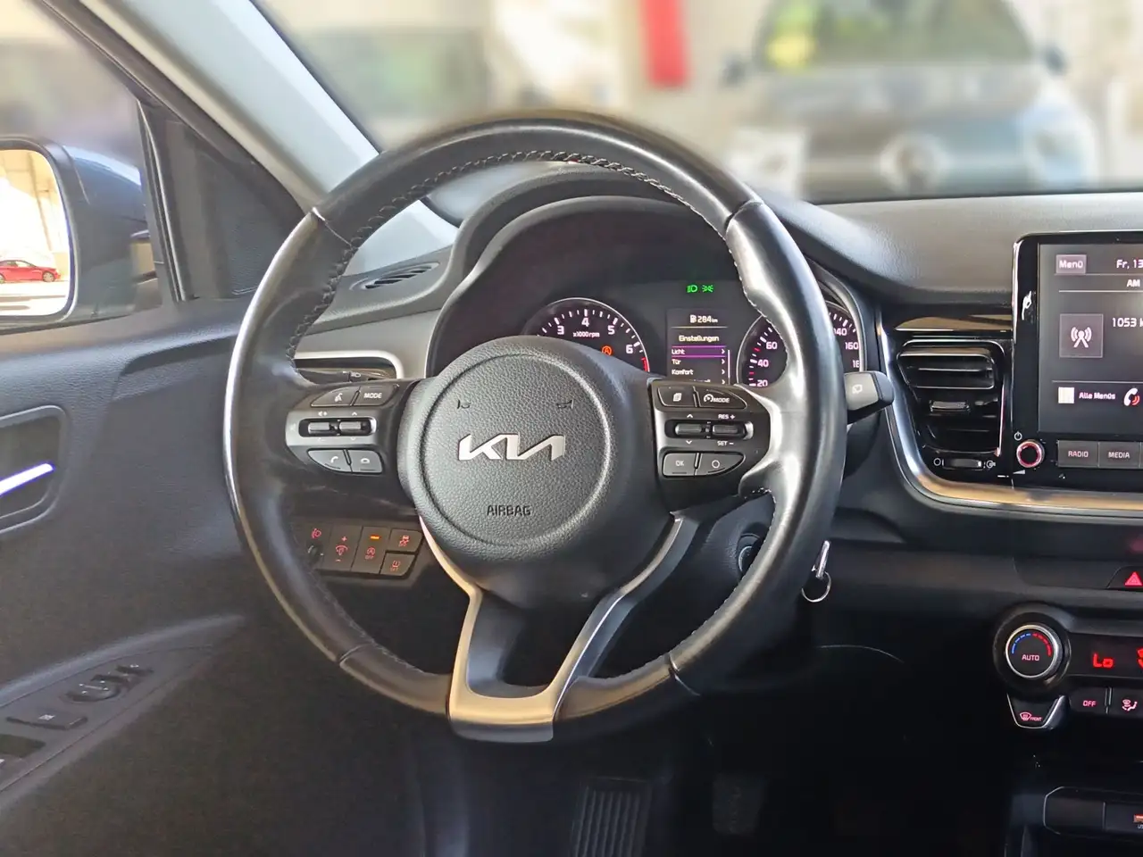 Kia Stonic 1,2 DPI ISG Titan 18