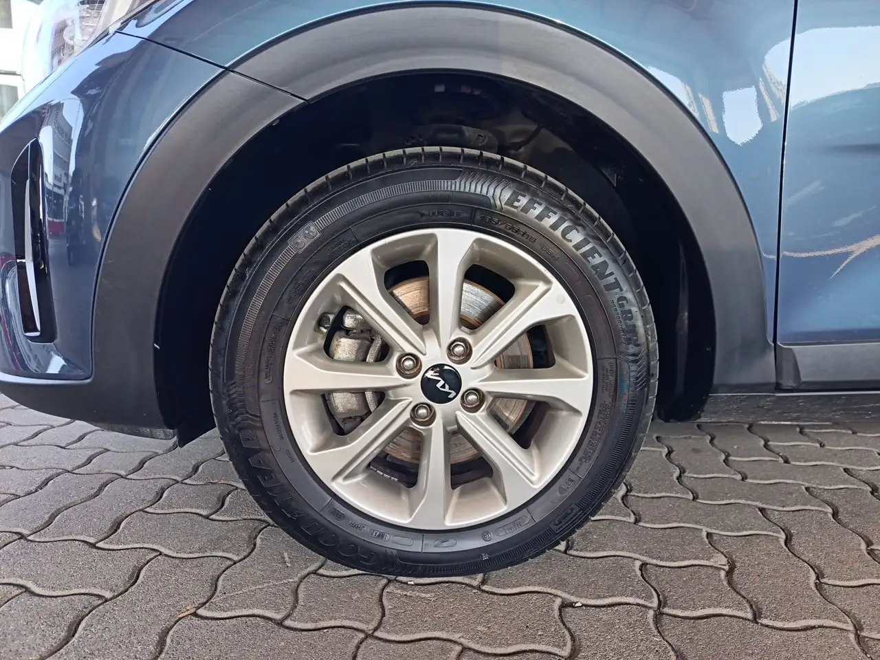 Kia Stonic 1,2 DPI ISG Titan 12