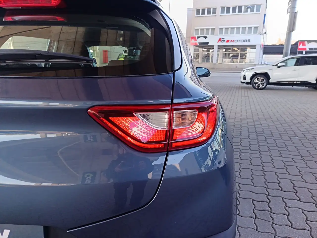 Kia Stonic 1,2 DPI ISG Titan 14