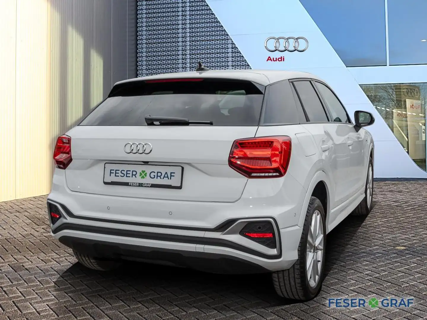 Audi Q2 35TDI S line /Matrix/Navi+/Kamera/Pano/ Weiß - 2