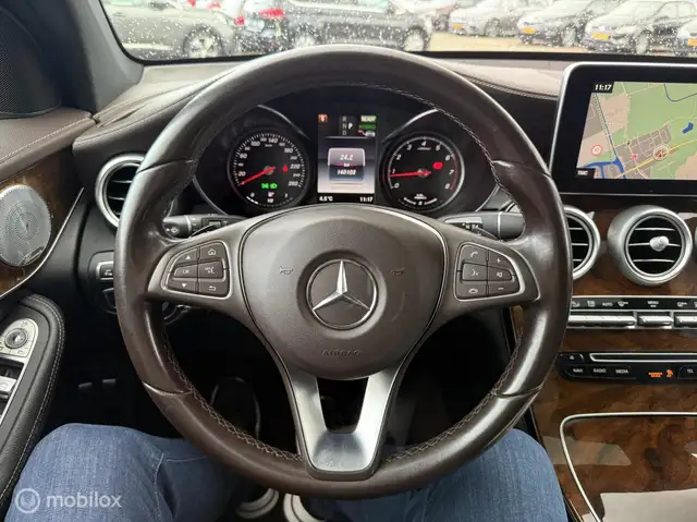 Mercedes-Benz GLC view 15