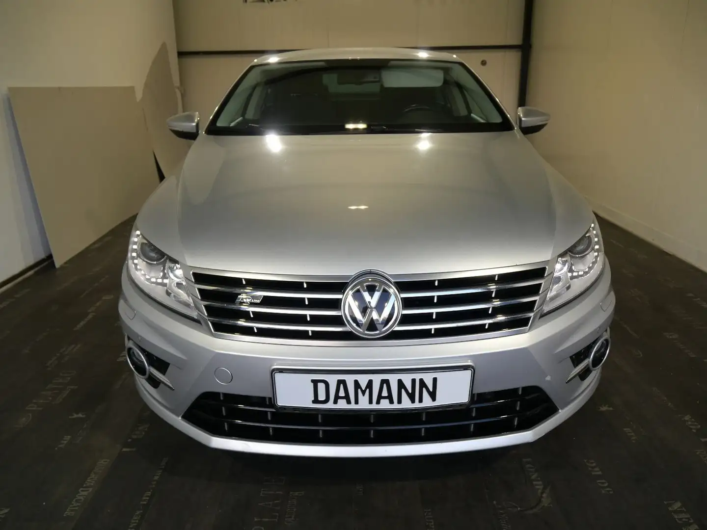 Volkswagen CC 2.0 TSI DSG R-Line DCC - AHK - Navi (50) Silber - 2