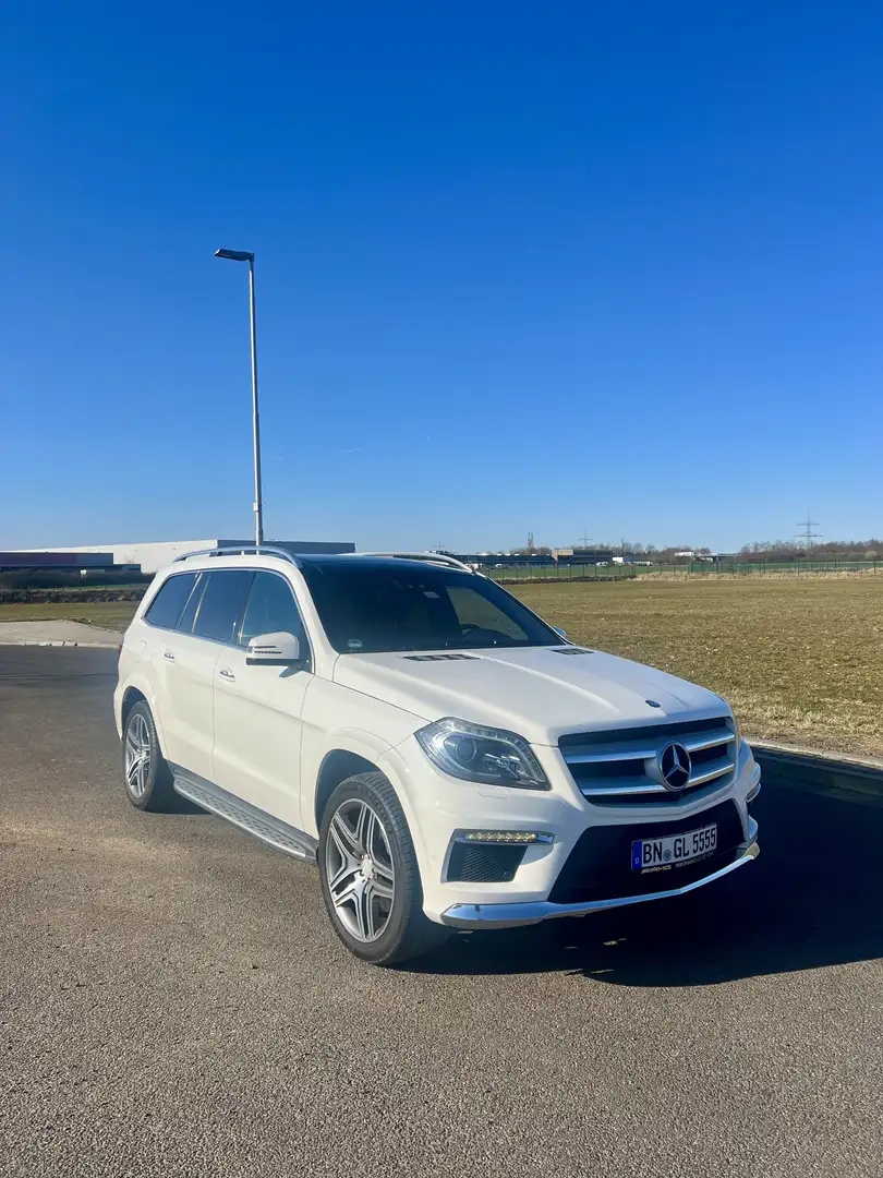 Mercedes-Benz GL 500 4Matic V8 Biturbo-AMG-Massage-Off Road-Voll-TV Blanco - 2