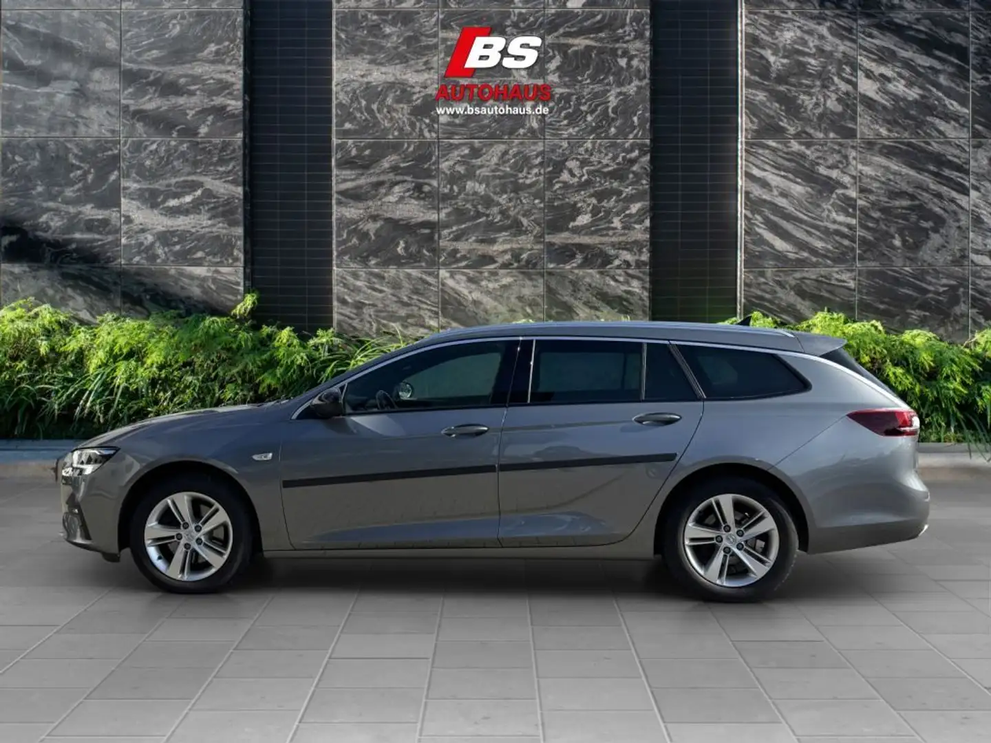 Opel Insignia Sports Tourer 2.0 Diesel Elegance - 2