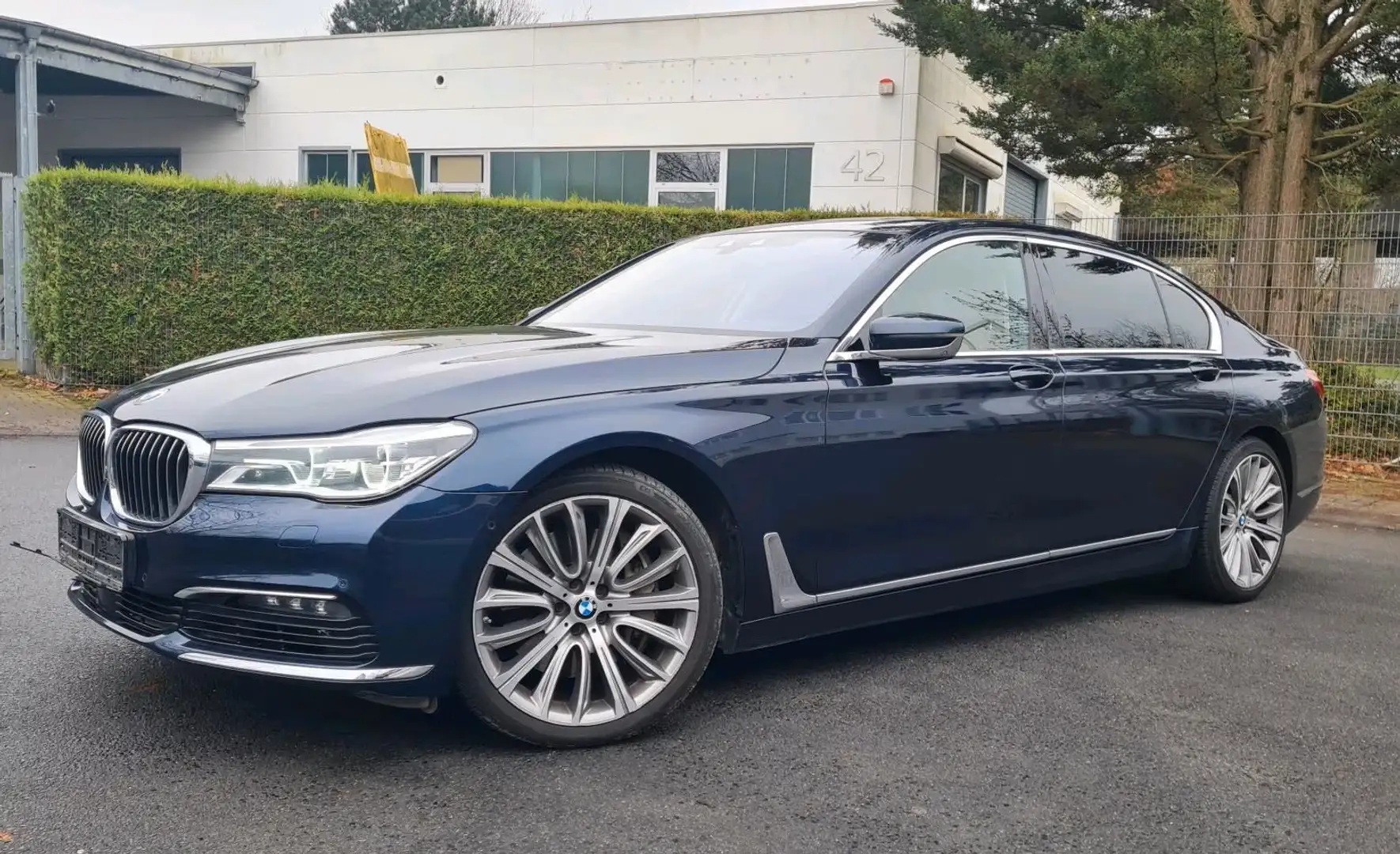BMW 750 750Li xDrive Edition Exclusive - 1