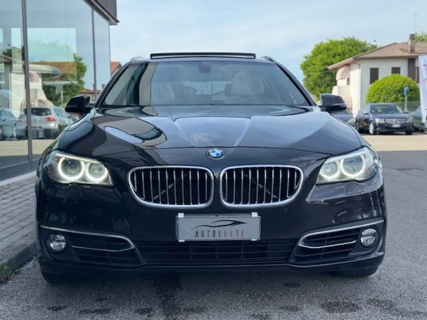 BMW 520 d xDrive Luxury Line/TETTO PANORAMICO Grigio - 2