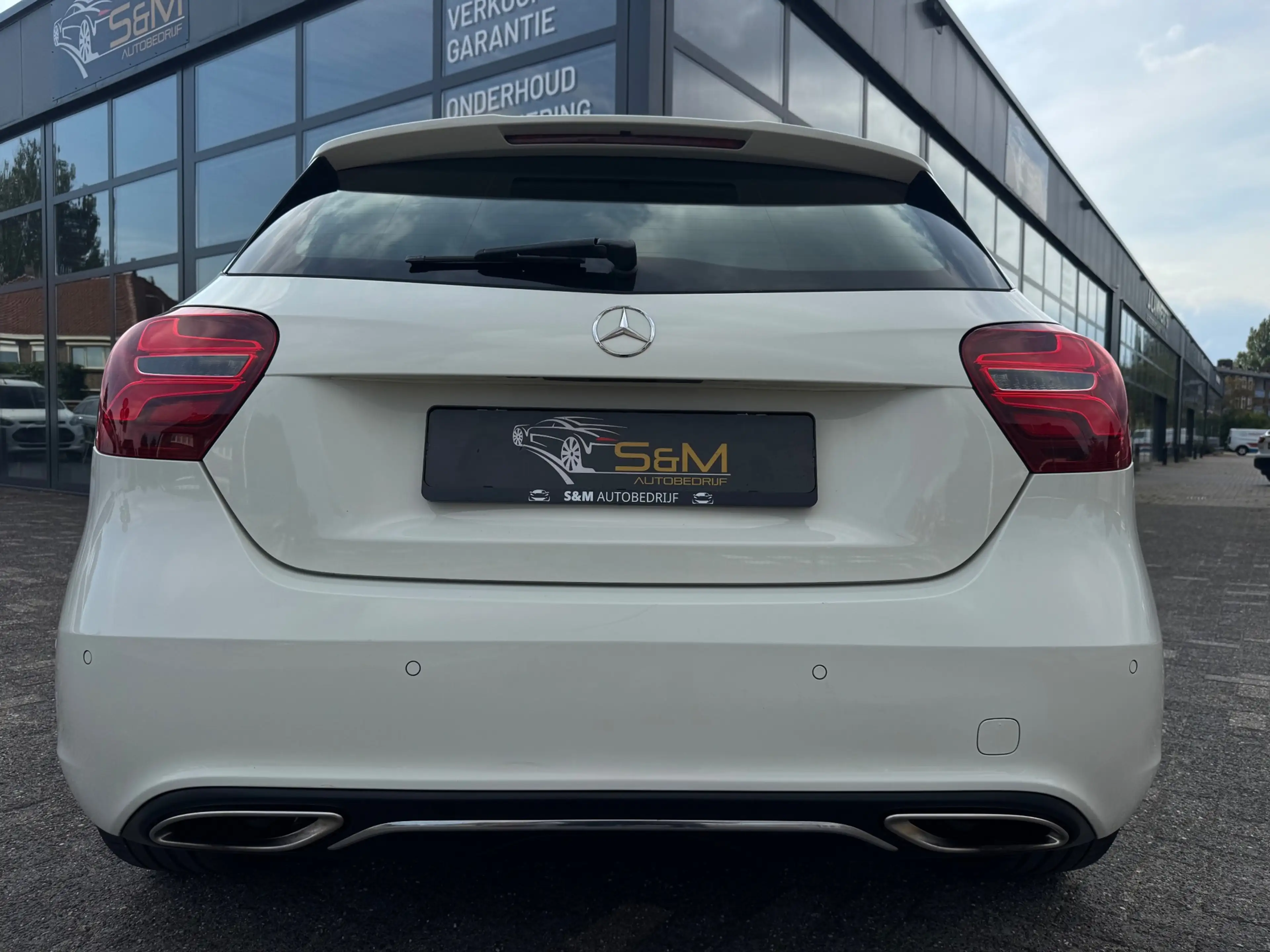 Mercedes-Benz A 200 Business — photo 13