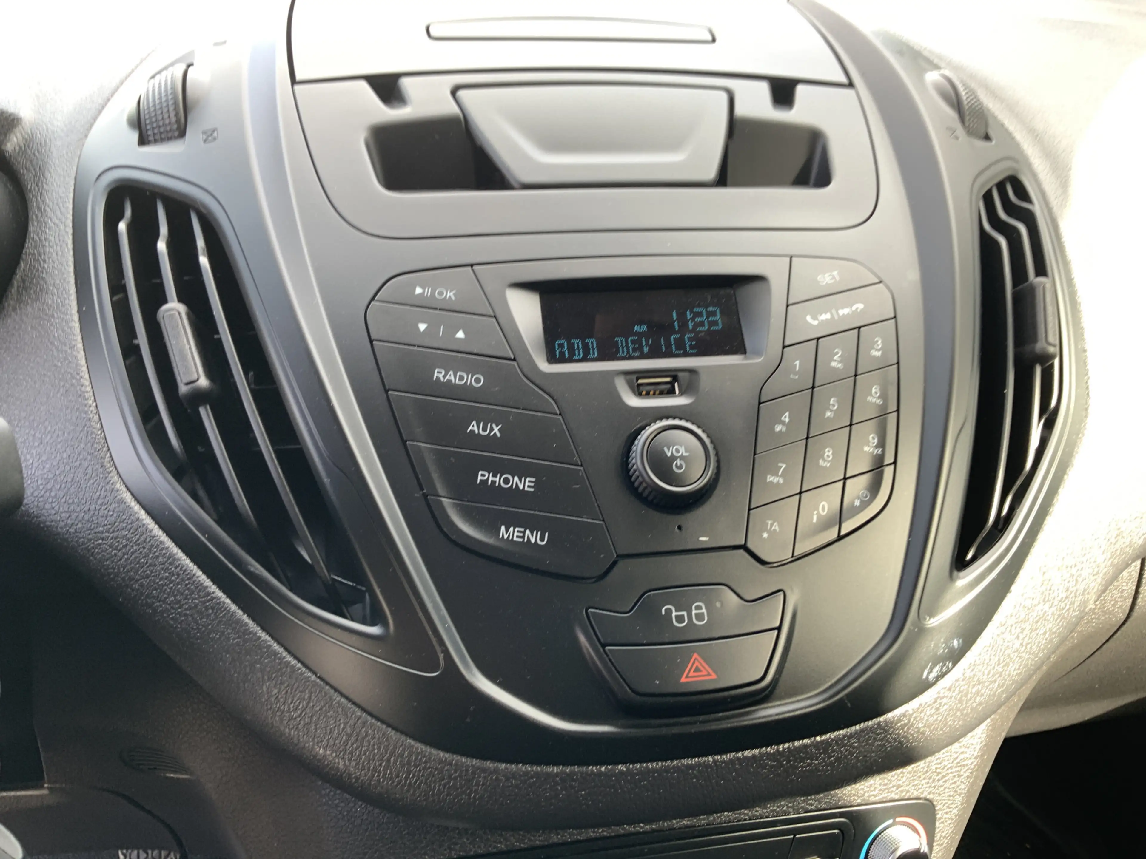Ford Transit Courier 1.5 TDCI Trend Duratorq S&S Airco Trekhaak 540 kg — photo 11
