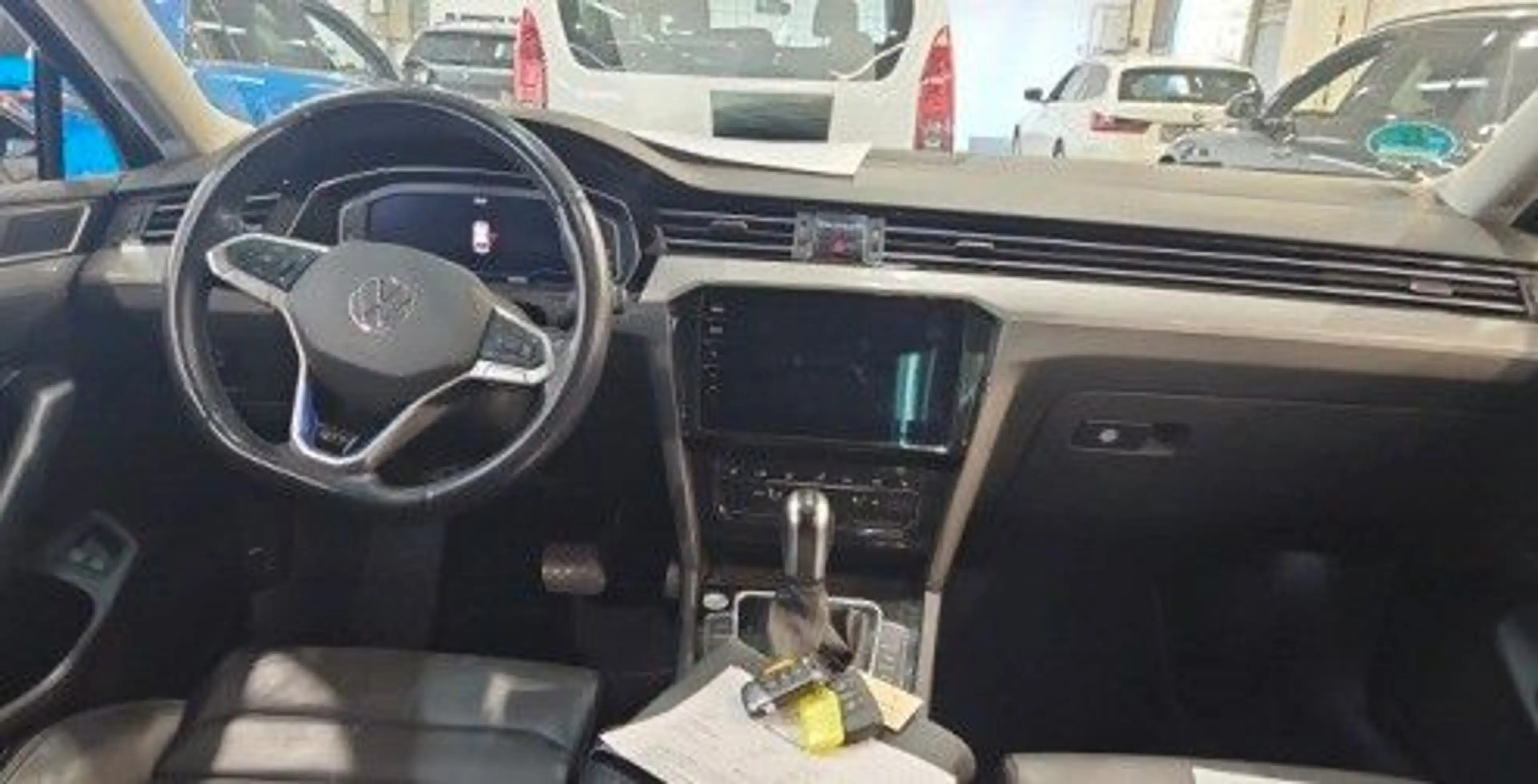 Volkswagen Passat Variant GTE PANO*ACC*WIDE*LED*MSG*KAM*AHK — photo 5