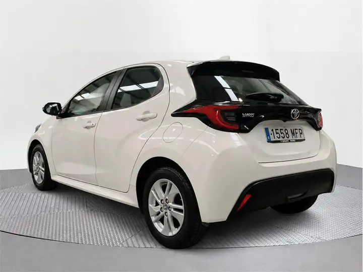 Toyota Yaris 1.5 S-Edition 2023, foto 2